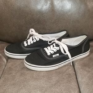 Black Vans